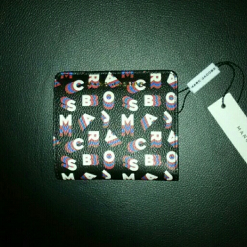 Marc Jacobs wallet